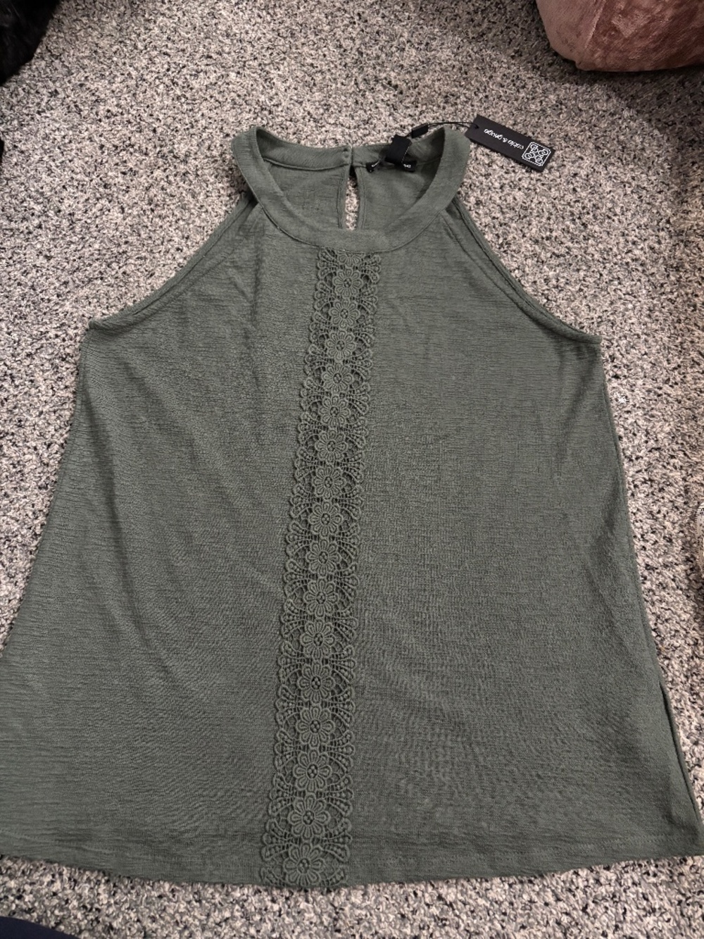 Cable and gauge green dressy tank large nwt